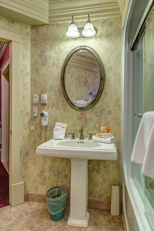 Athabasca Hotel Τζάσπερ Εξωτερικό φωτογραφία